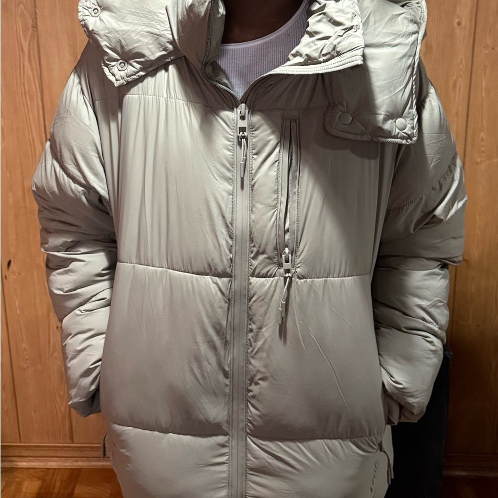 Zara Men's Light Beige Puffer Jacket